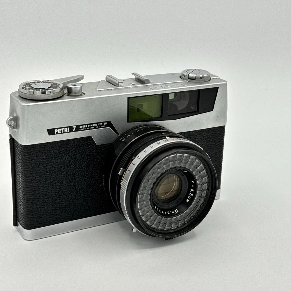 Petri 7 Rangefinder 35mm Film Camera C Petri 4.5cm Lens Japan w/ Case Untested